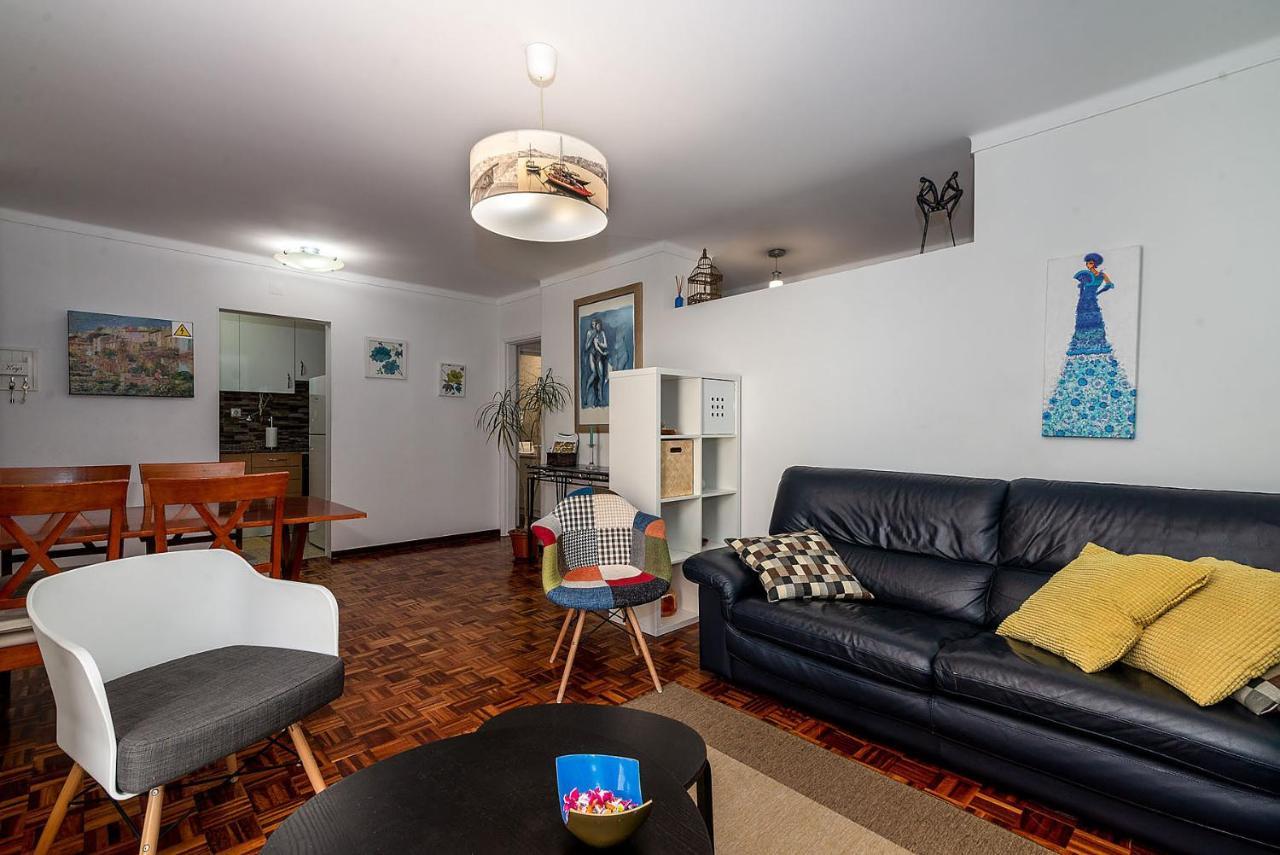Senna Apartment Lisbon Bagian luar foto