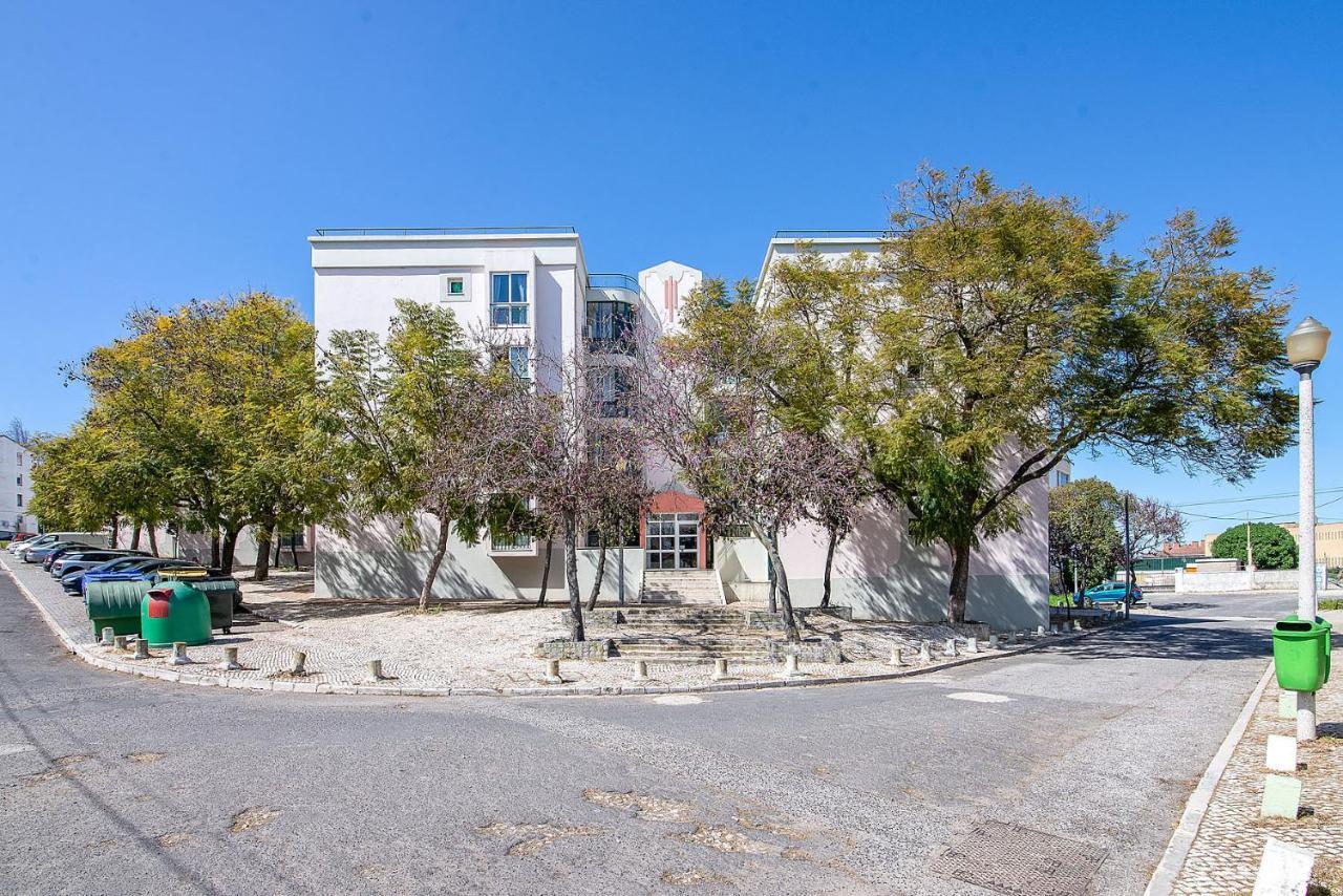 Senna Apartment Lisbon Bagian luar foto